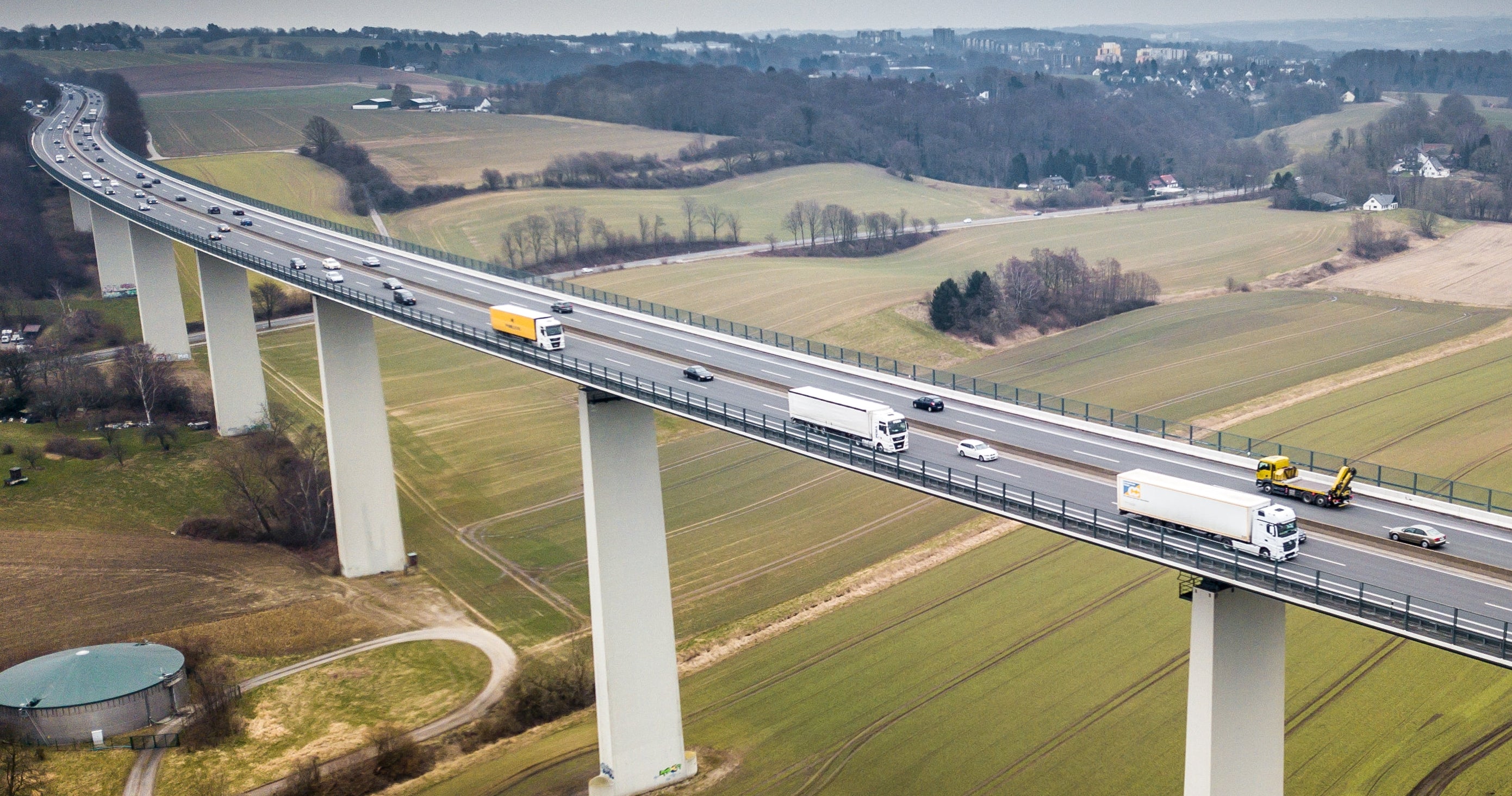 LKW Ihr Experte für Anlasser, Lichtmaschinen und