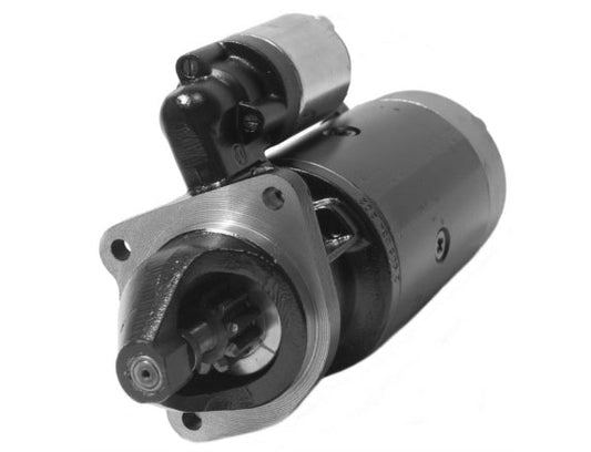 Anlasser 01368036 Starter BOSCH/HANOMAG  24V 4.0KW CW / 10Z